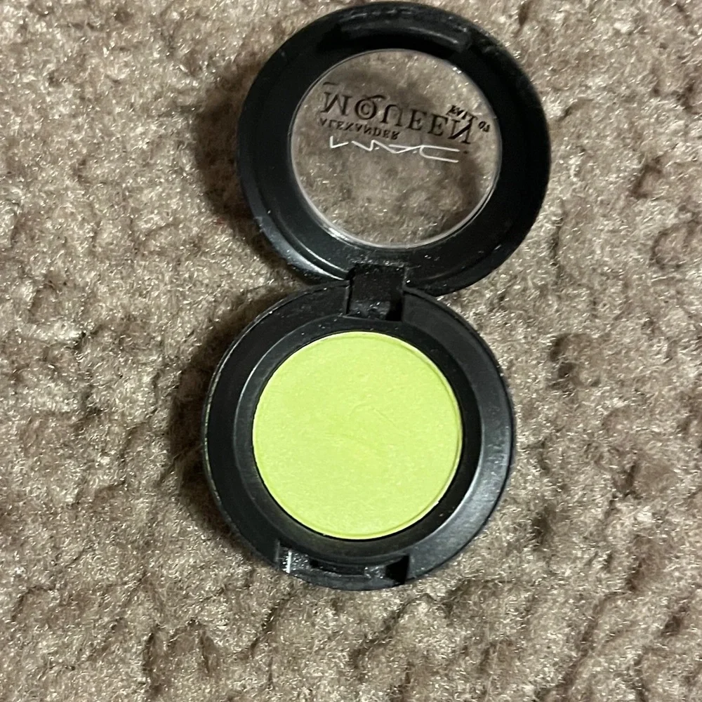 MAC Alexander McQueen Pagan Eyeshadow